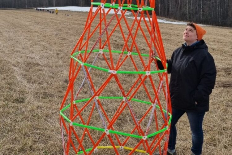 Story of Tamara Traiser: 4D Frame Material – Warka Water Tower