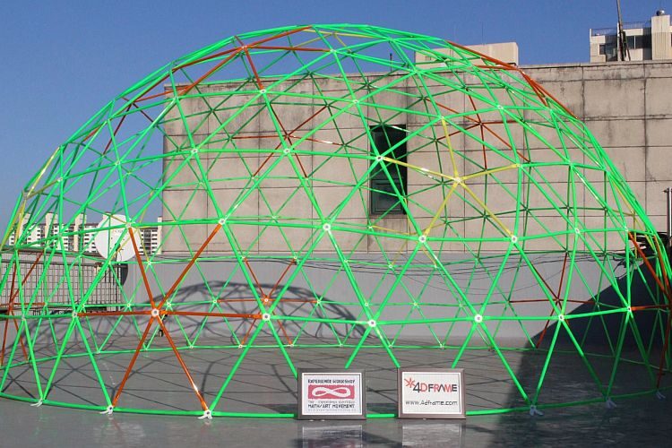 4dframe Geodetisk kupol / Geodeettinen kupoli / Geodesic dome