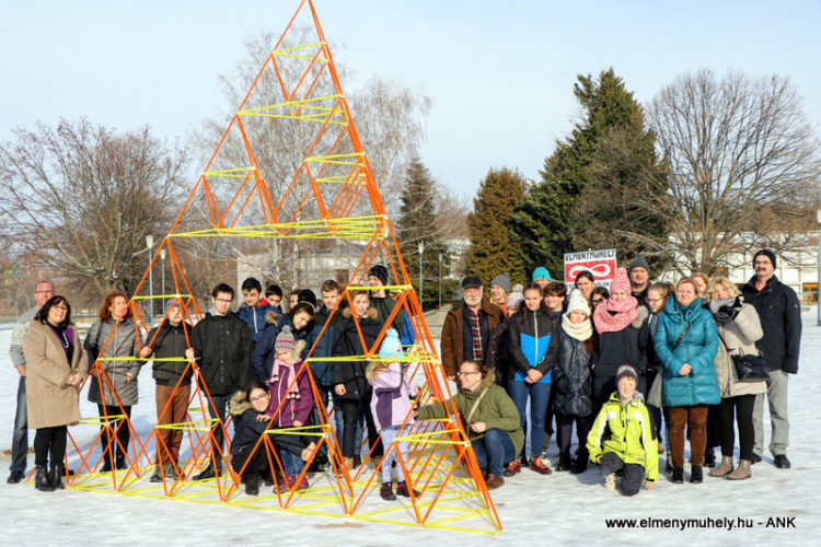 Experience Workshop STEAM Family Day at the ANK School in Pécs, Hungary